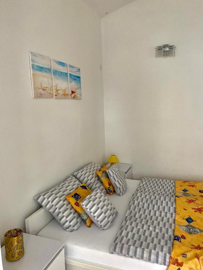 Grande Familia Apartman Lejlighed Eger Eksteriør billede