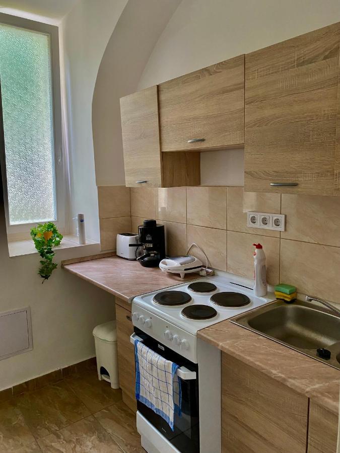 Grande Familia Apartman Lejlighed Eger Eksteriør billede